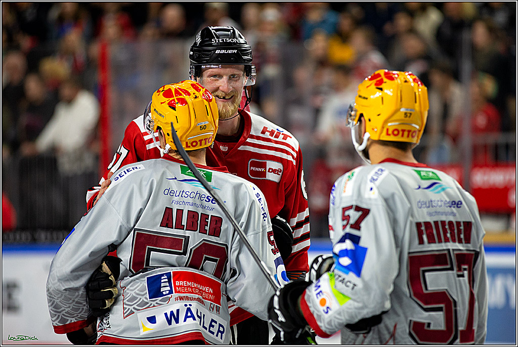 PENNY DEL; Koelner Haie- Fischtown Pinguins; Koeln, 04.10.2022